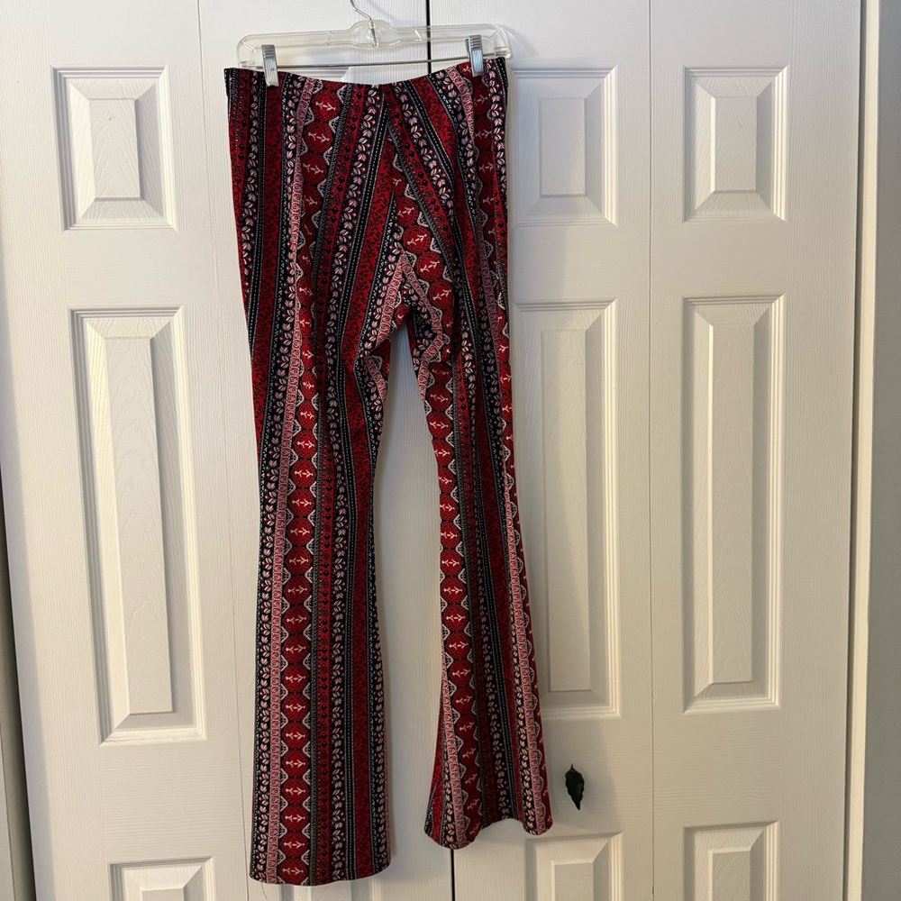 Patterned Flare Pants - Picture 2 of 3